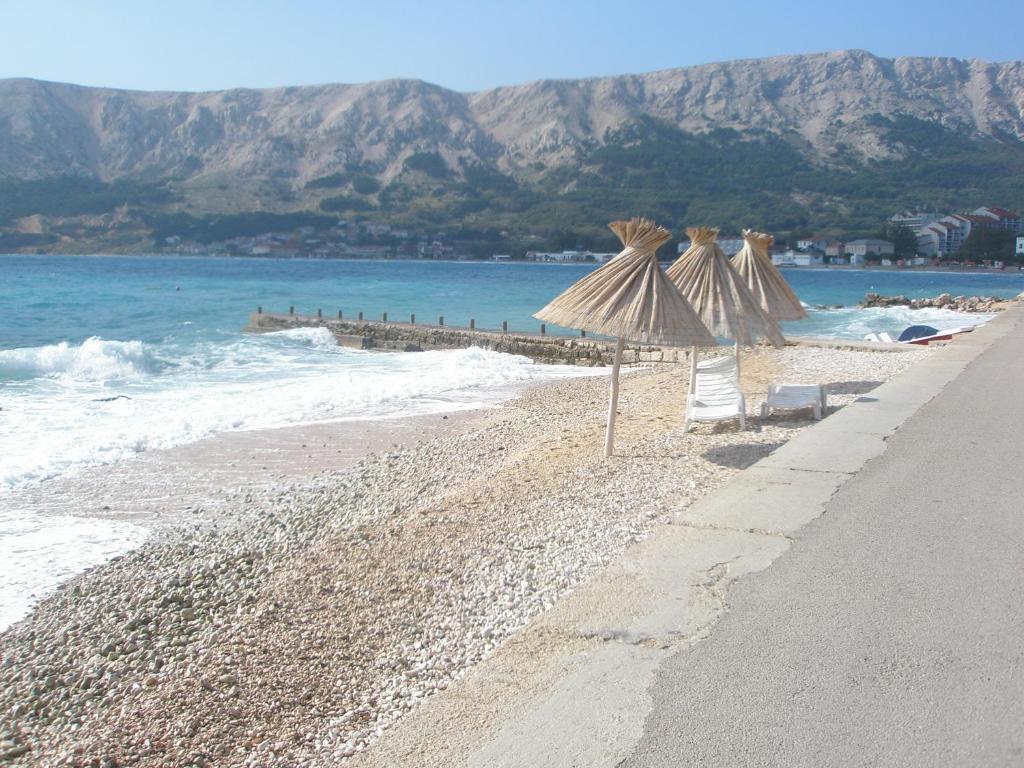 Apartments Dorcic Baška Dış mekan fotoğraf
